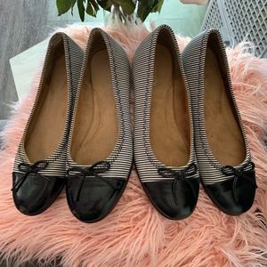 Two 2 pairs Aerosoles flats.